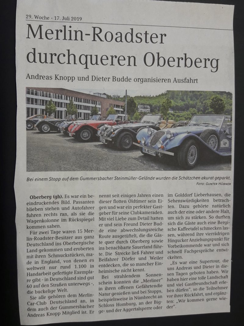 Merlin-Roadster durchqueren Oberberg